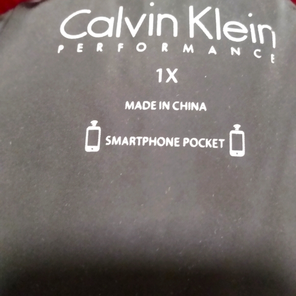 Calvin Klein Performance Puffer Vest - Black Women's 1X - Picture 5 of 5